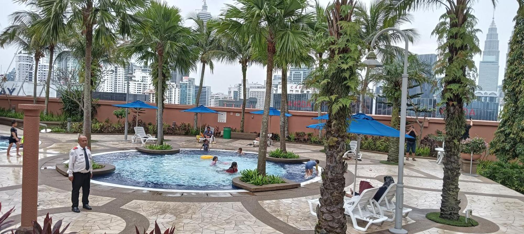 Kl Berjaya Times Square Service Apartment كوالالمبور المظهر الخارجي الصورة